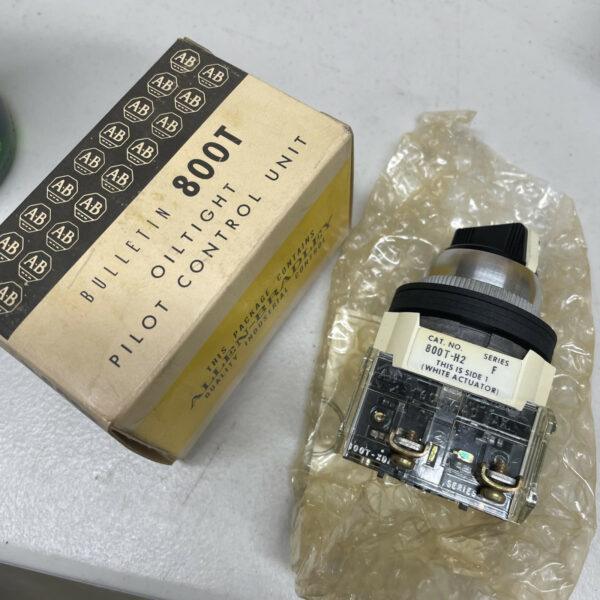 ALLEN BRADLEY 800T-H2D1 SELECTOR SWITCH SER F