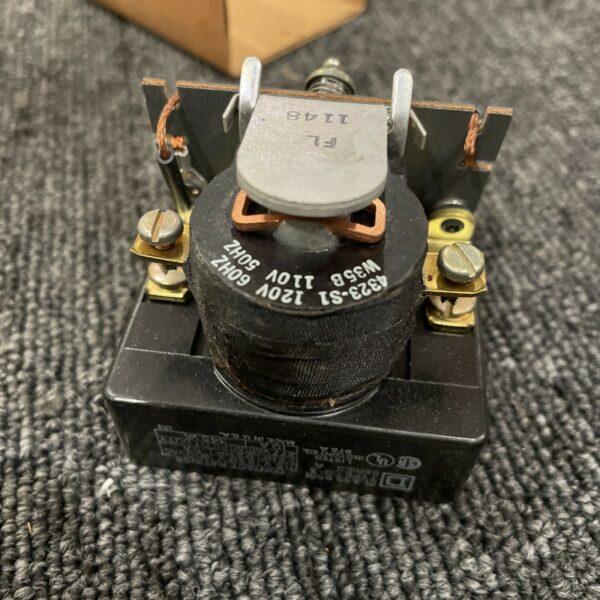 NEW SQUARE D 8501CO-3 SER. A 12v Coil 8501 CO3