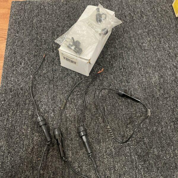 Lot of (4) Bussmann hrk fuseholder # HRK + (2) Hrk-w