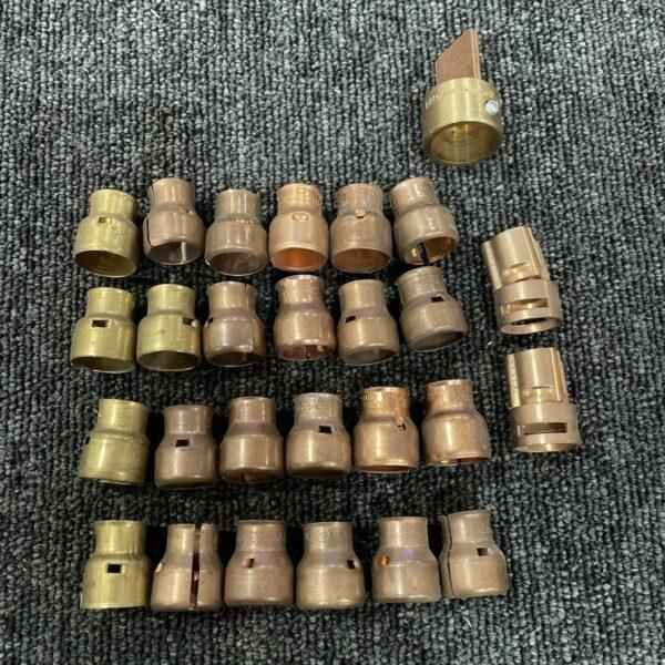 (24) BUSS 263 FUSE REDUCERS + (2) 263r + (1) Littelfuse LRU216