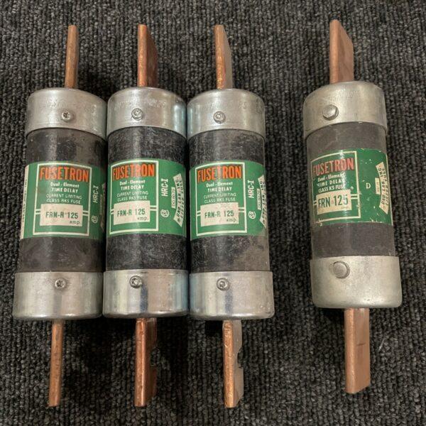 (4) Bussmann (3) FRN-R-125 Fusetron Time Delay Fuse Class RK5 250V + (1) FRN 125