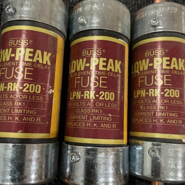 (6) BUSS LOW PEAK LPN-RK-200 DUAL ELEMENT FUSE 250 VOLT 200 AMP